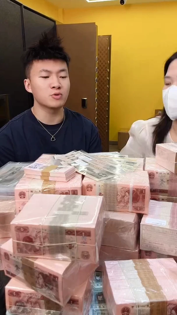 【闪购商品】带评级鉴定-黑一元单张不挑号福利