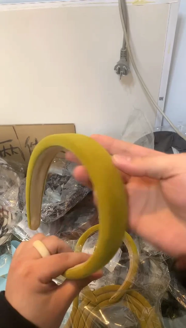 非金属无闪购1124