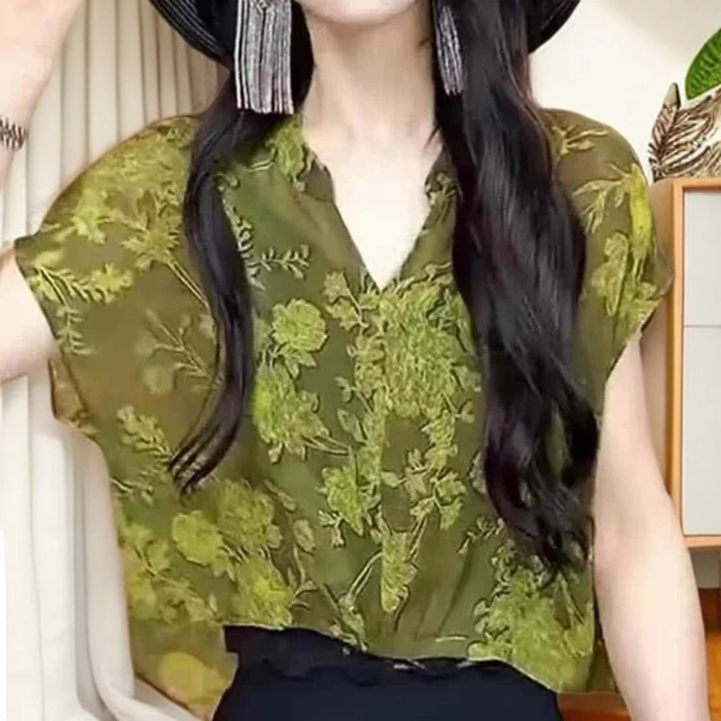 V领植物花卉短袖袖衬衣T恤衫女夏季新款宽松显瘦洋气百搭上衣