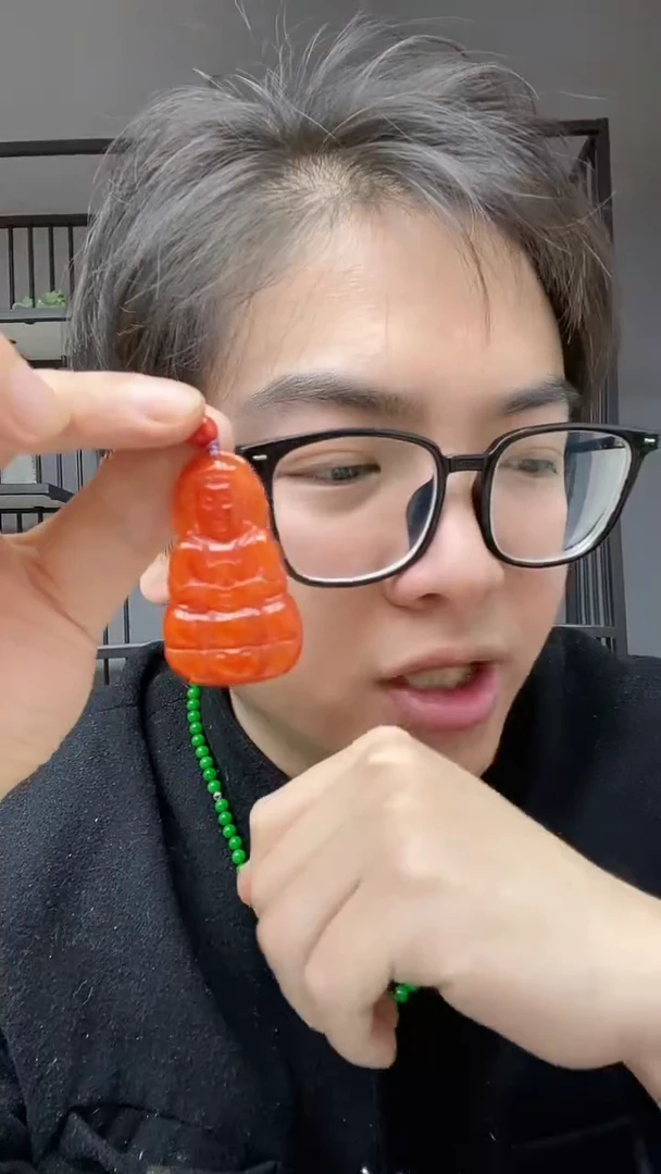 【闪购商品】翡翠颈饰合金观音
