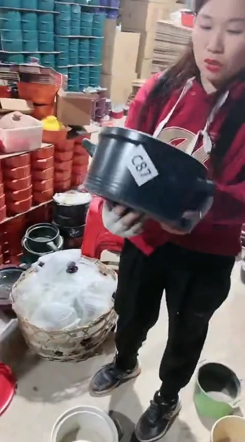 【闪购商品】c87大瑕疵色差黑锅不带盖