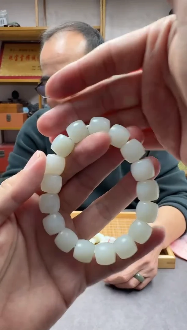 未镶嵌手链和田玉13黑山料