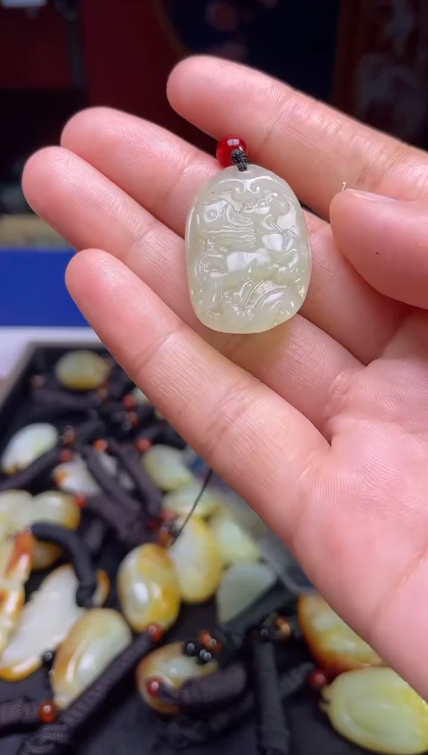 颈饰未镶嵌和田玉12