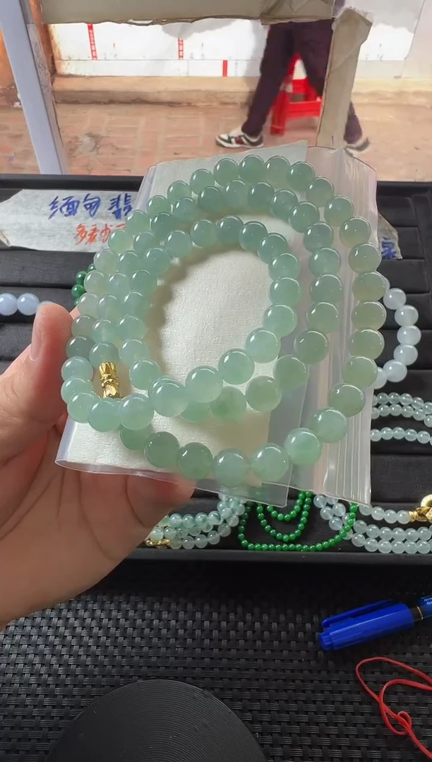 定制翡翠未镶嵌缅甸天然翡翠A货