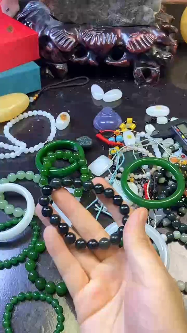 手串未镶嵌和田玉主播推荐！！主播推荐！！