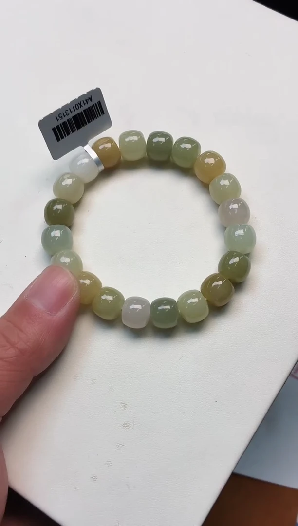 未镶嵌手串和田玉P81