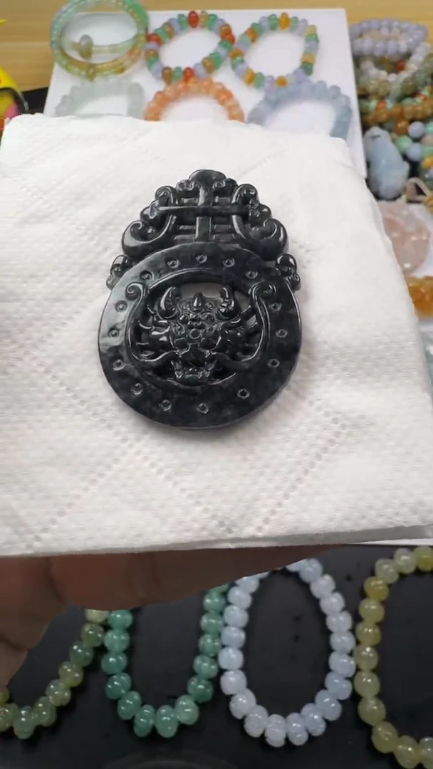 颈饰未镶嵌翡翠爱*芬【闪购商品】 天然翡翠