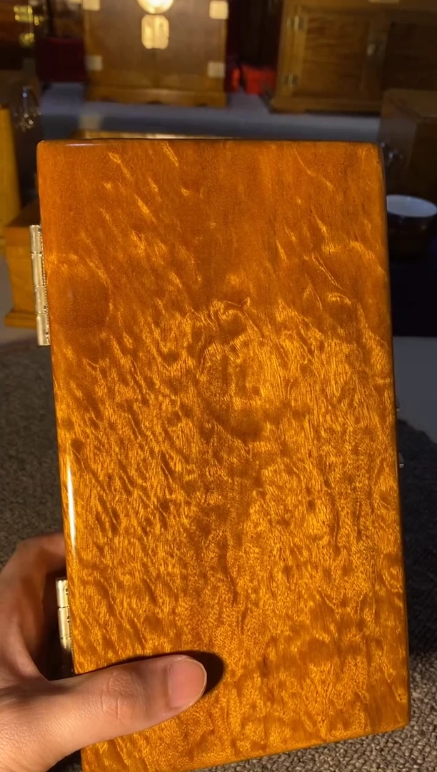 【闪购商品】金丝楠木艺金丝楠首饰盒F1