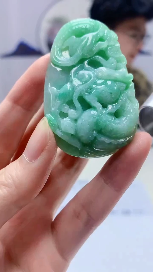 【闪购商品】定制翡翠未镶嵌4688zm-毛货挂件30龙牌
