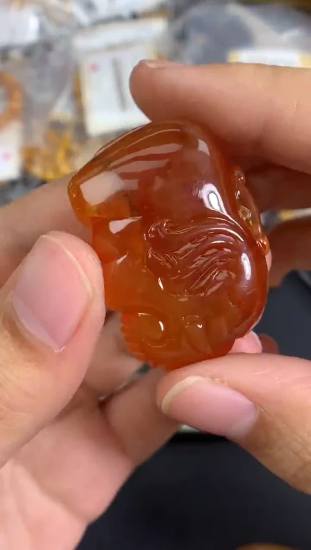 蜜蜡未镶嵌珠宝奇石1