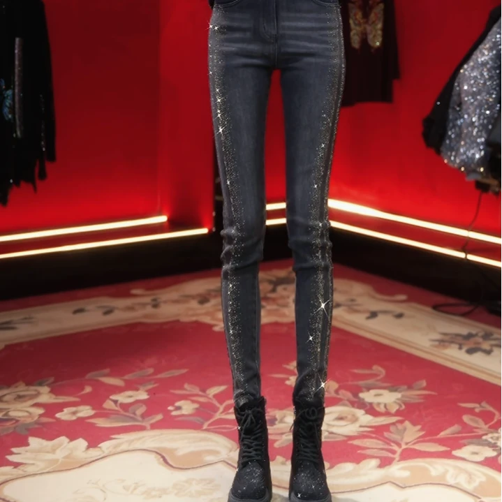 阿鱼家 新款冬季高级感重工镶钻显瘦时尚修身牛仔裤Y767