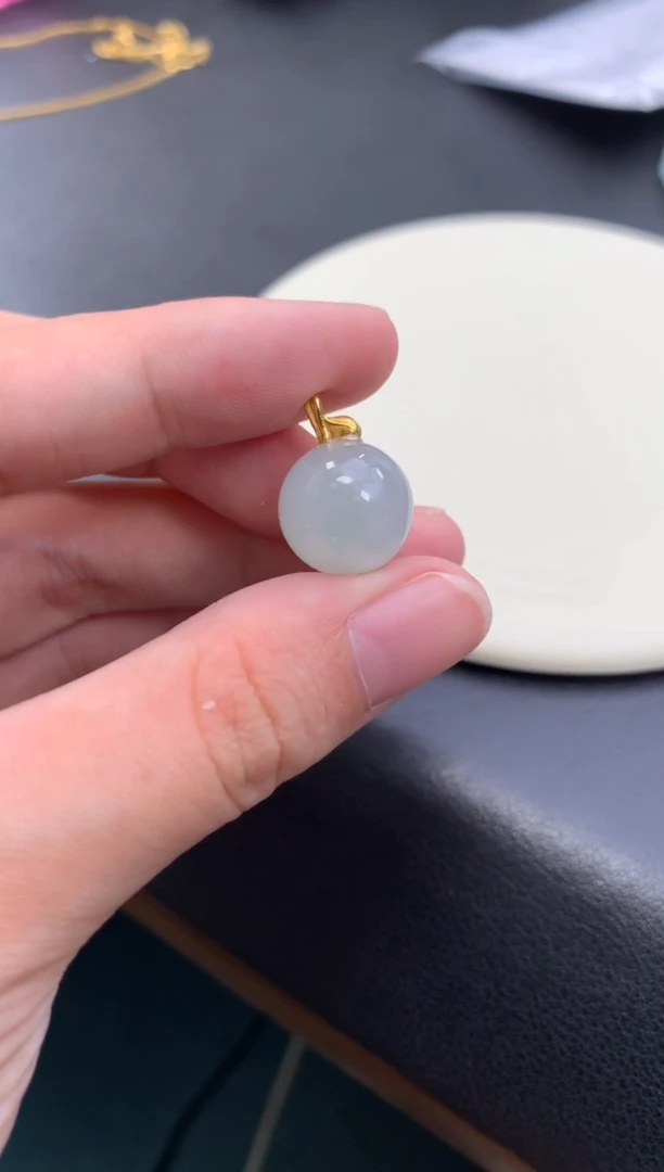 18K金镶嵌摆件翡翠48小时鉴赏期 退货不扣服务费