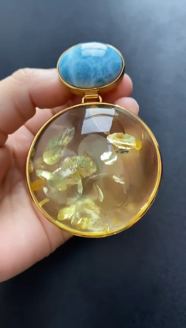 裸石琥珀未镶嵌吊坠