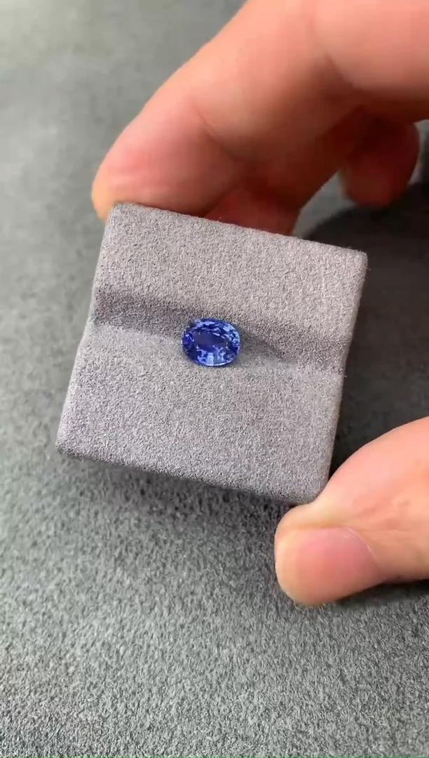 裸石蓝宝石矢车菊 1.45CT