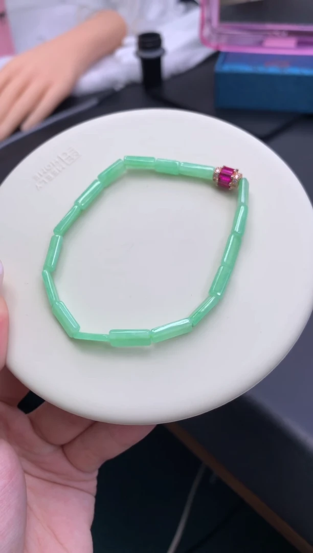 颈饰未镶嵌翡翠48小时鉴赏期 退货不扣服务费