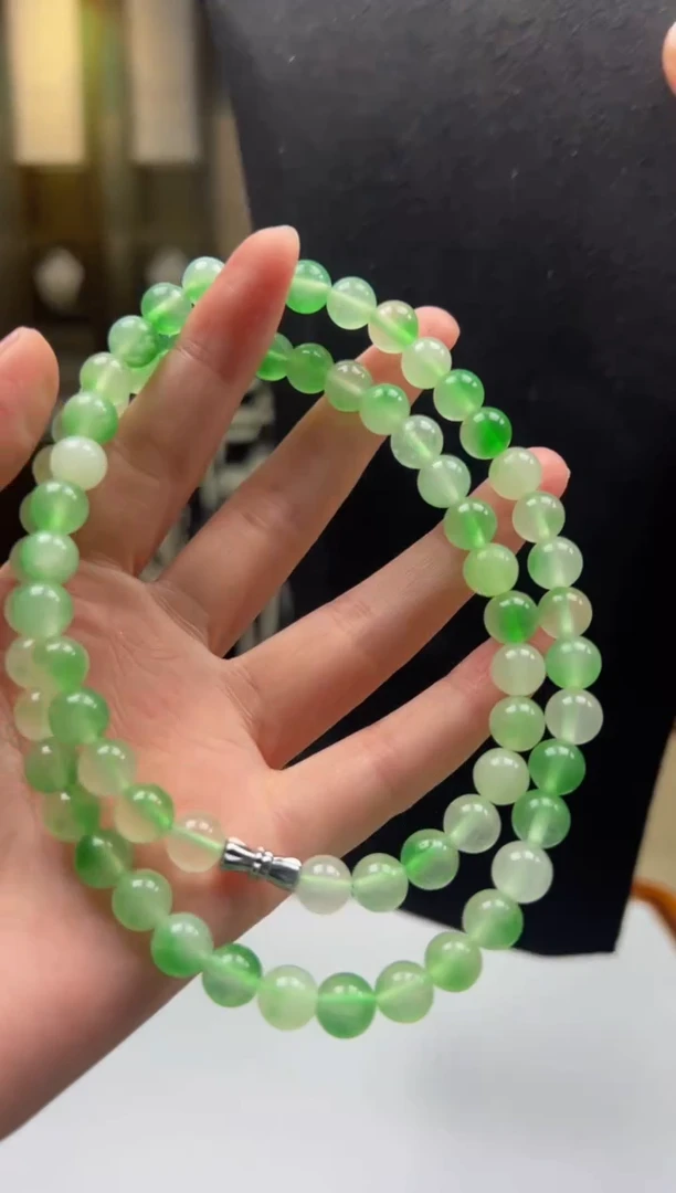 翡翠未镶嵌颈饰YY-2025-6-8-33