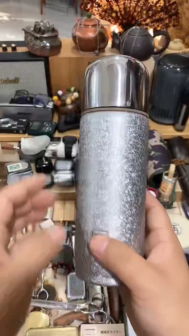 瓷片闪购商品 如图所示