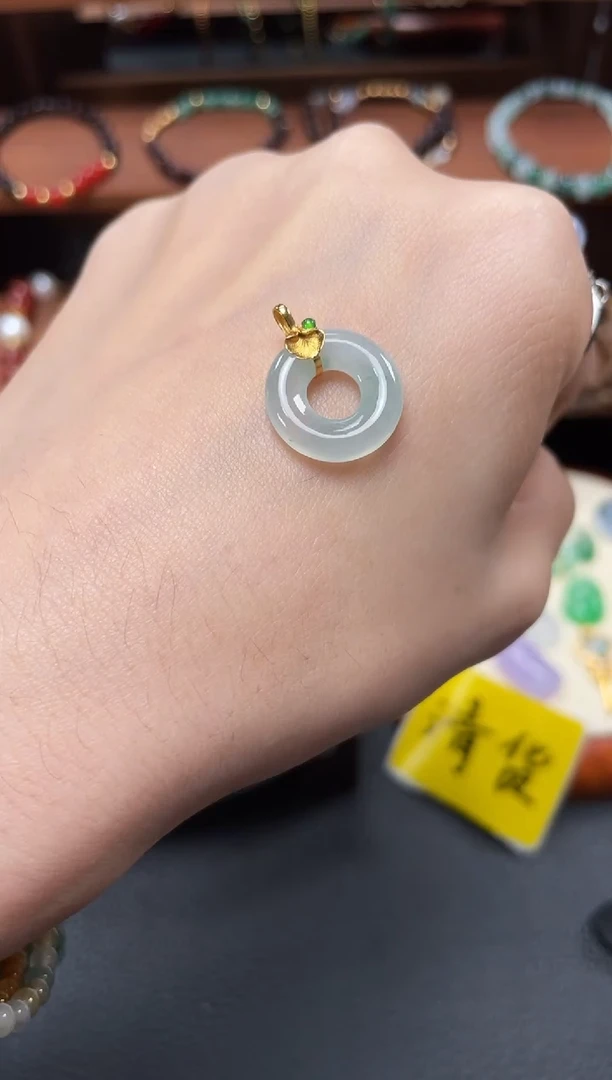 【闪购商品】翡翠吊坠(不含链)18K金镶嵌一个  JK613
