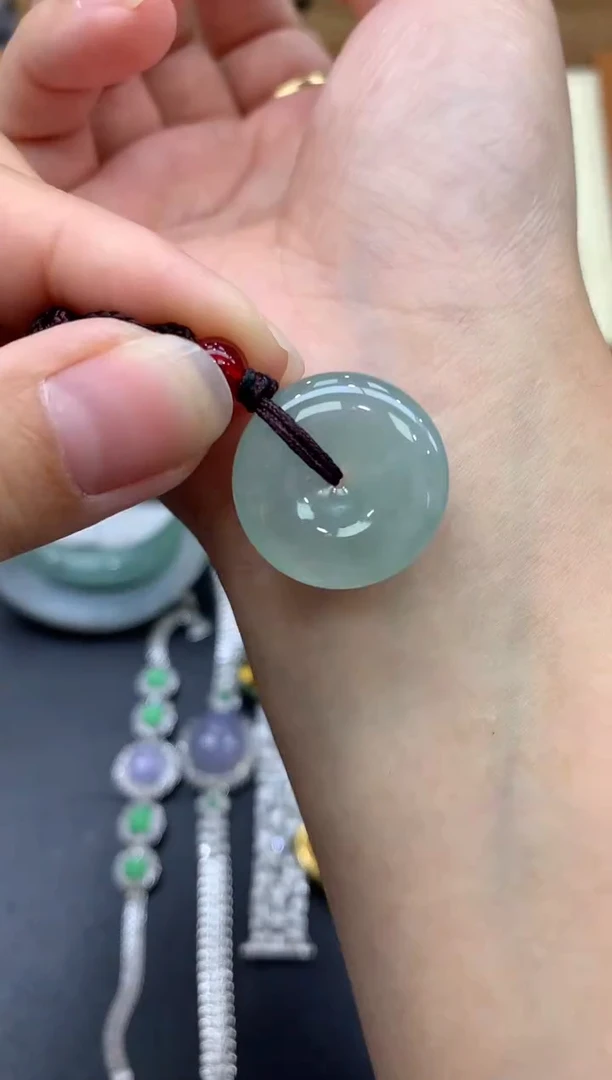 翡翠未镶嵌颈饰53-中国好珍宝