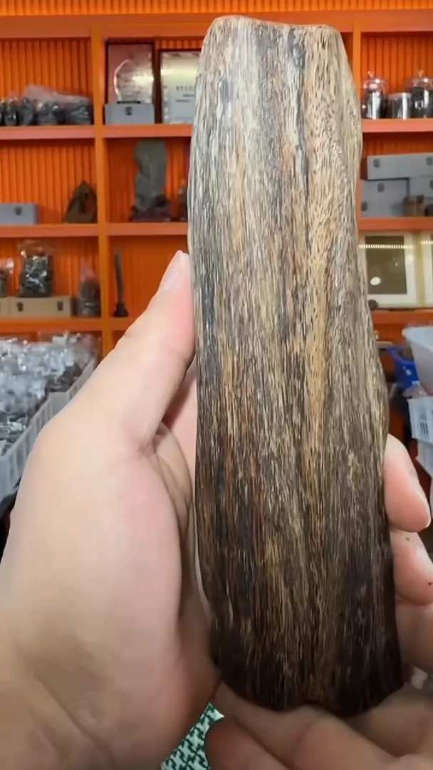 沉香手把件445号多样性发一