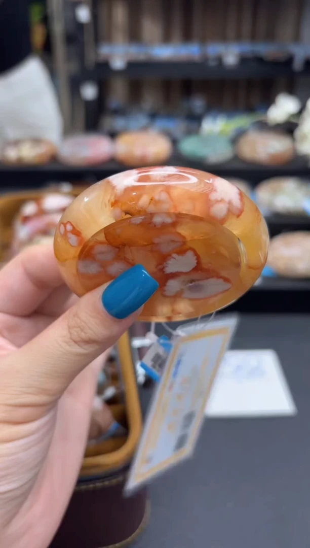 未镶嵌手镯石英质玉675(55圈赠送镯心)