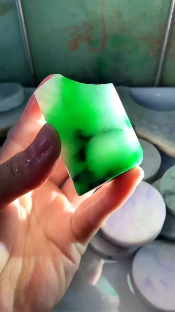 颈饰未镶嵌翡翠缅甸翡翠144