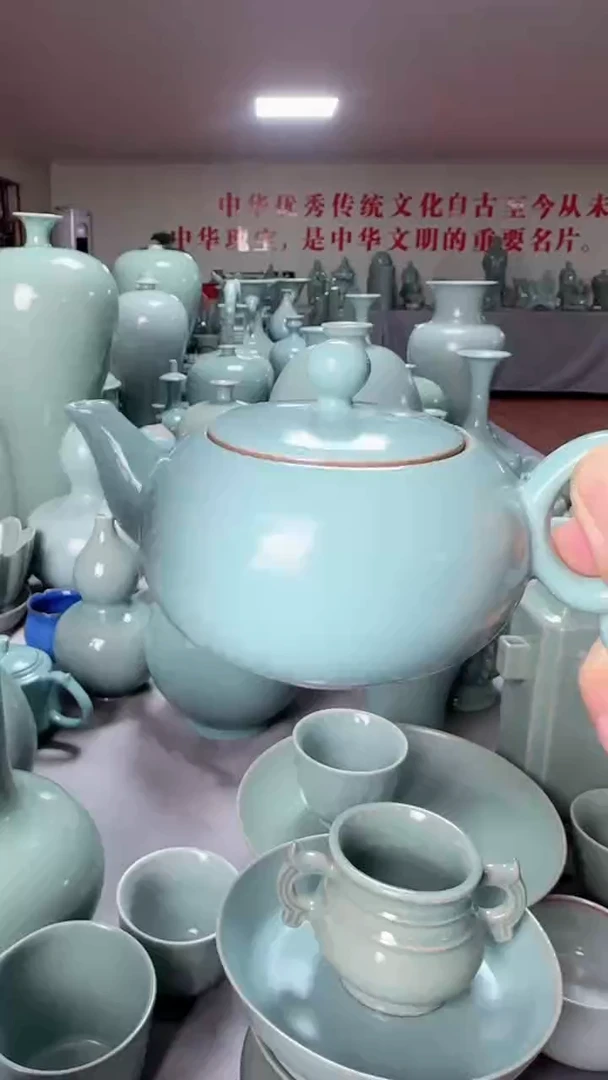 【闪购商品】壶汝瓷仿古凤尾壶