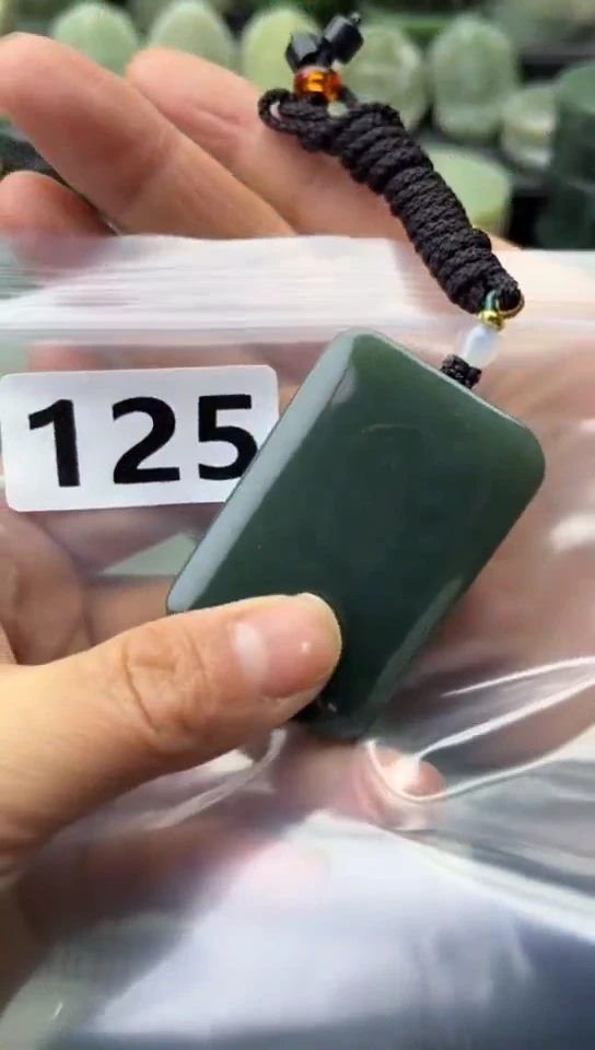 未镶嵌和田玉珠宝半成品牌子