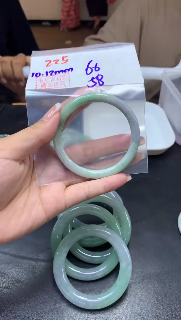 未镶嵌定制翡翠225手镯58+66元+拍一发一