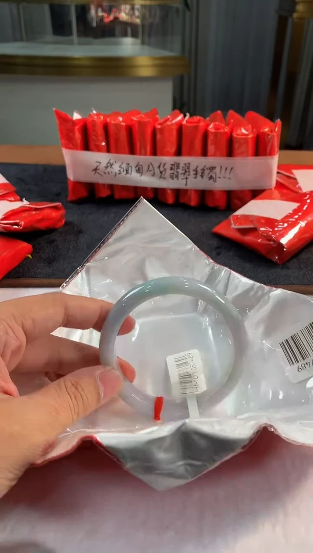 未镶嵌定制翡翠5073毛货不退不换62-63圈