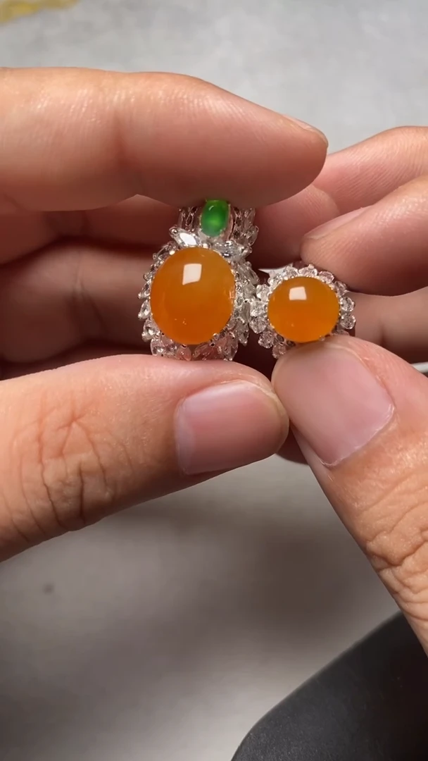 未镶嵌定制翡翠流*、天然缅甸翡翠A货