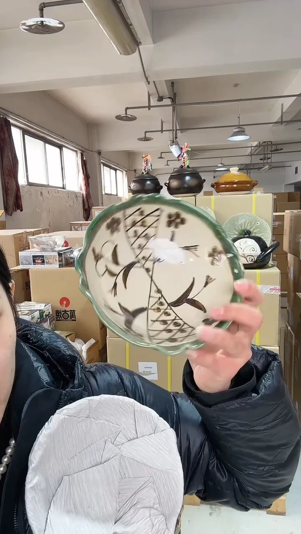 【闪购商品】1织布格子草纹钵17.3*17*5.7CM