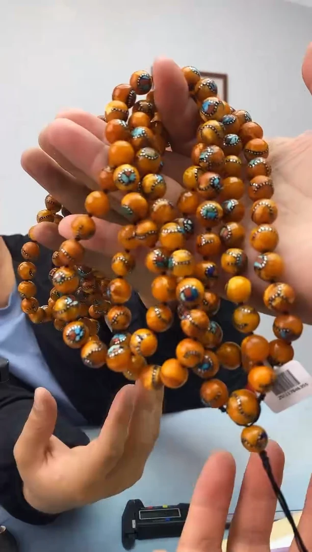 琥珀未镶嵌珠宝奇石假一罚十，多样性发一件098