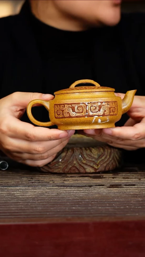 宜兴原矿紫砂壶茶壶宜兴原矿紫砂壶茶壶200C