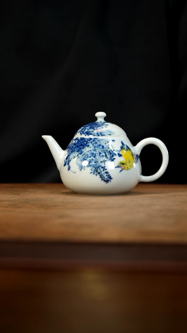 【闪购商品】溪云品眷梨形国风壶