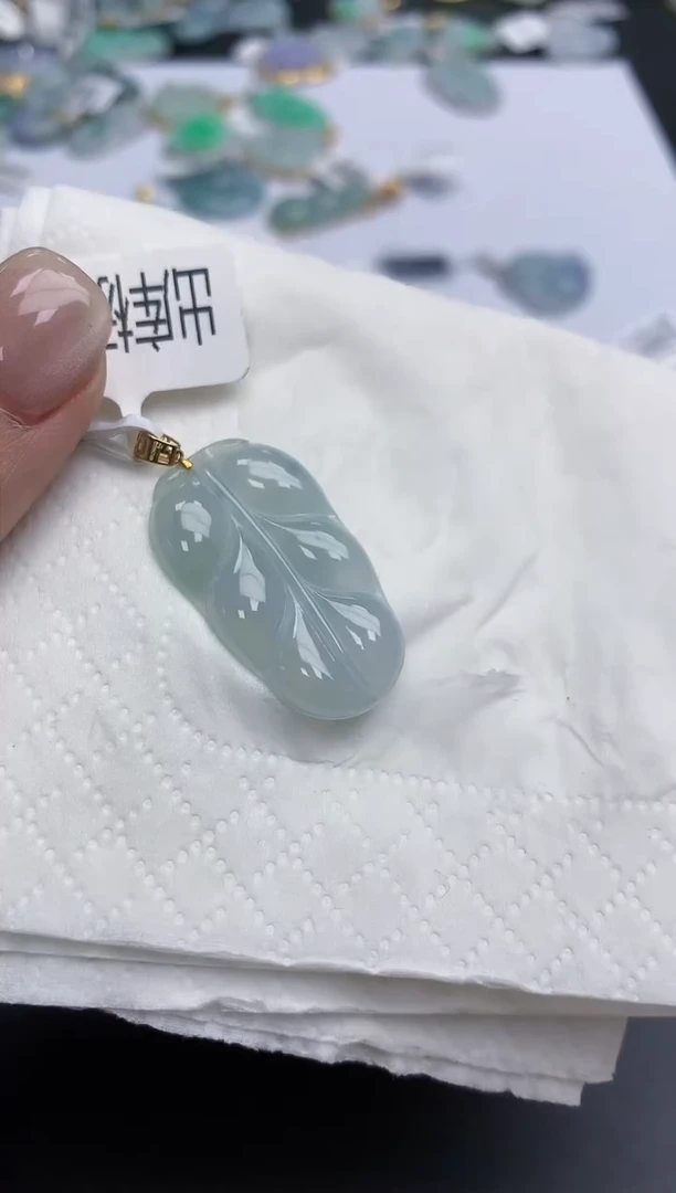 【闪购商品】翡翠颈饰18K金镶嵌天然缅甸翡翠A货