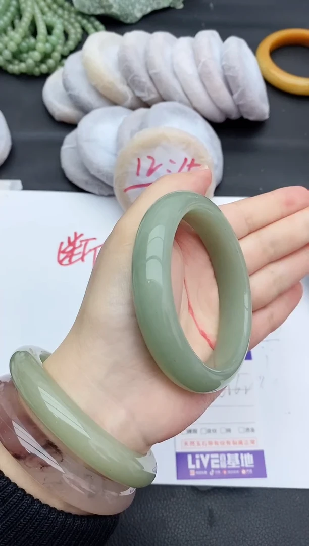 未镶嵌手镯石英质玉55+61/62