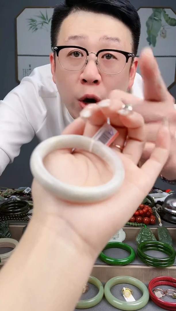 【闪购商品】和田玉颈饰未镶嵌AA多样性发货 拍一发一56.2