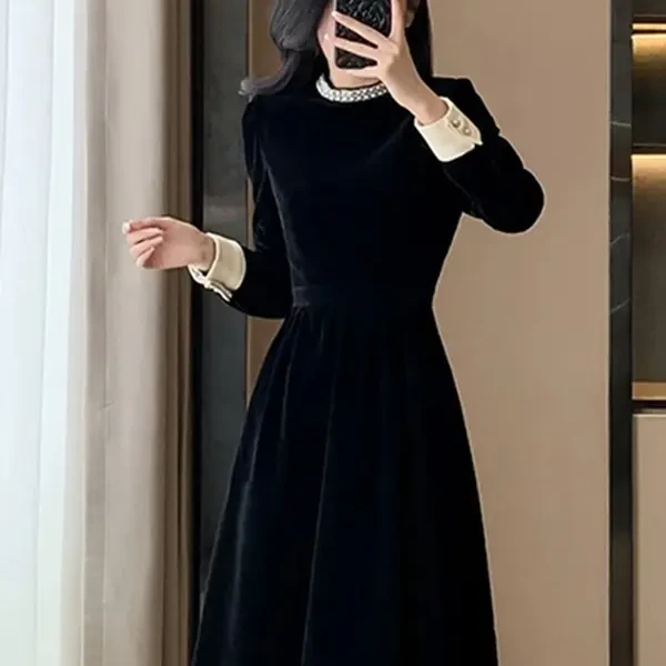 2025春季新款黑色长裙赫本风连衣裙收腰显瘦长袖气质小黑裙D0063