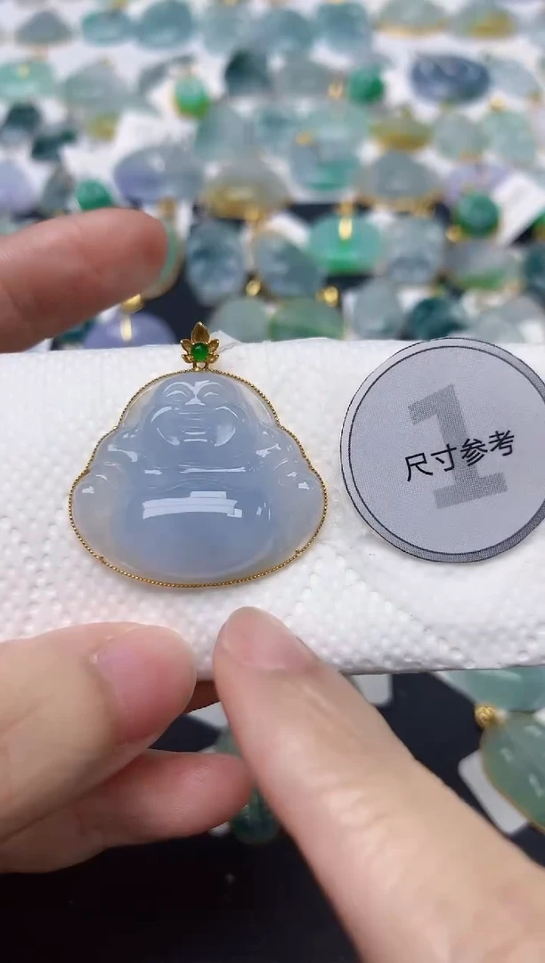 颈饰18K金镶嵌翡翠天然缅甸A货翡翠