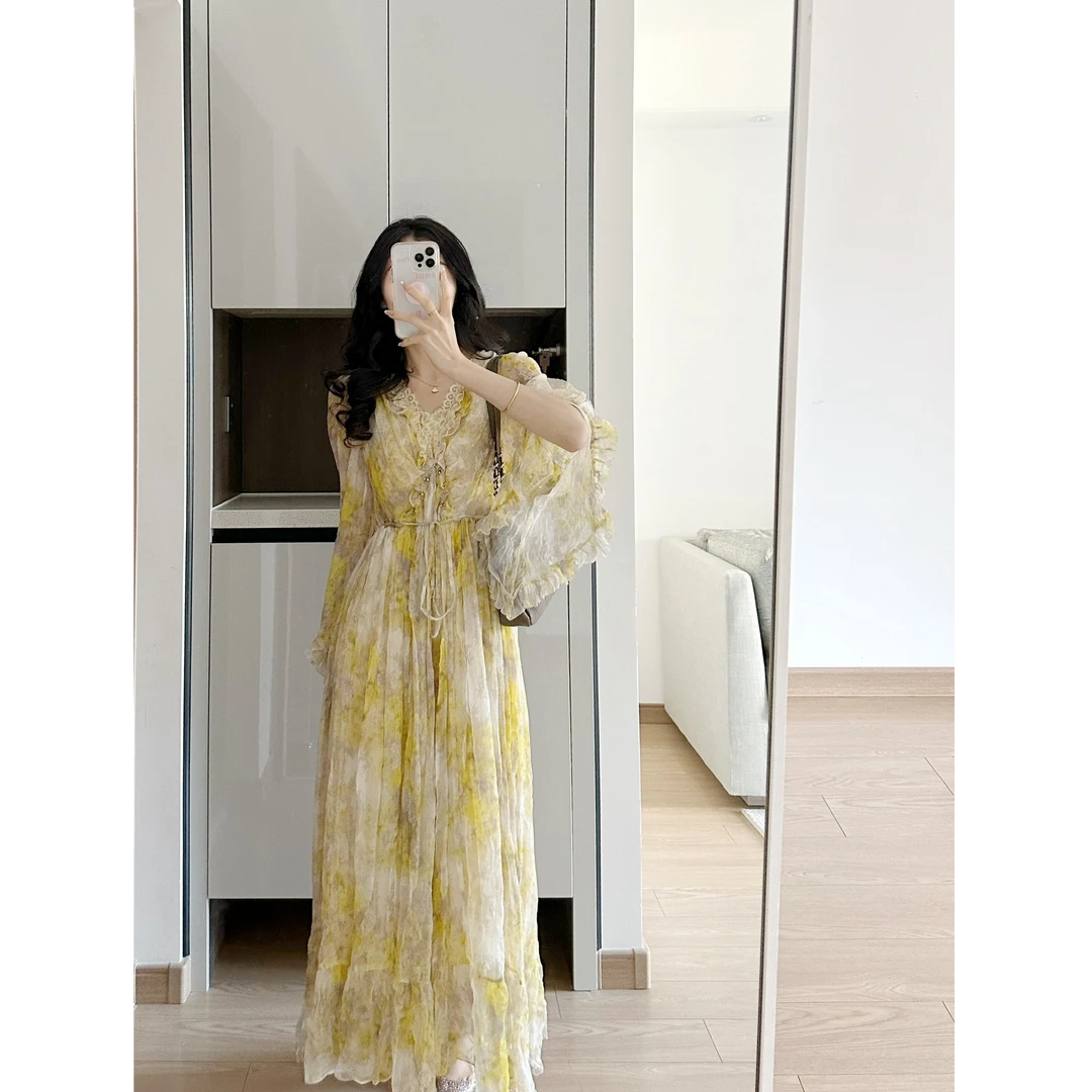 法式高级感显瘦长裙遮肉气质女神范浪漫黄色碎花晕染连衣裙子