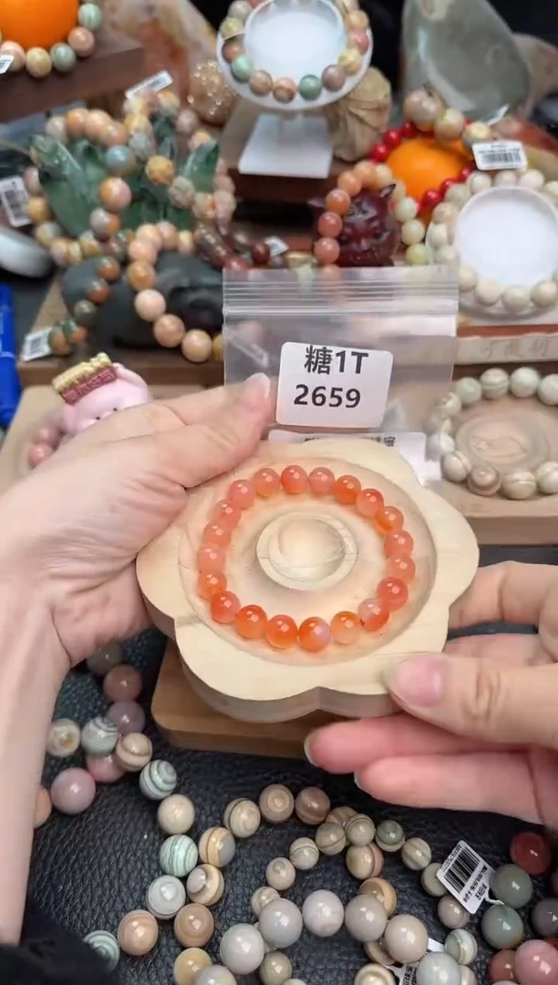 【闪购商品】石英质玉手链未镶嵌1T2659