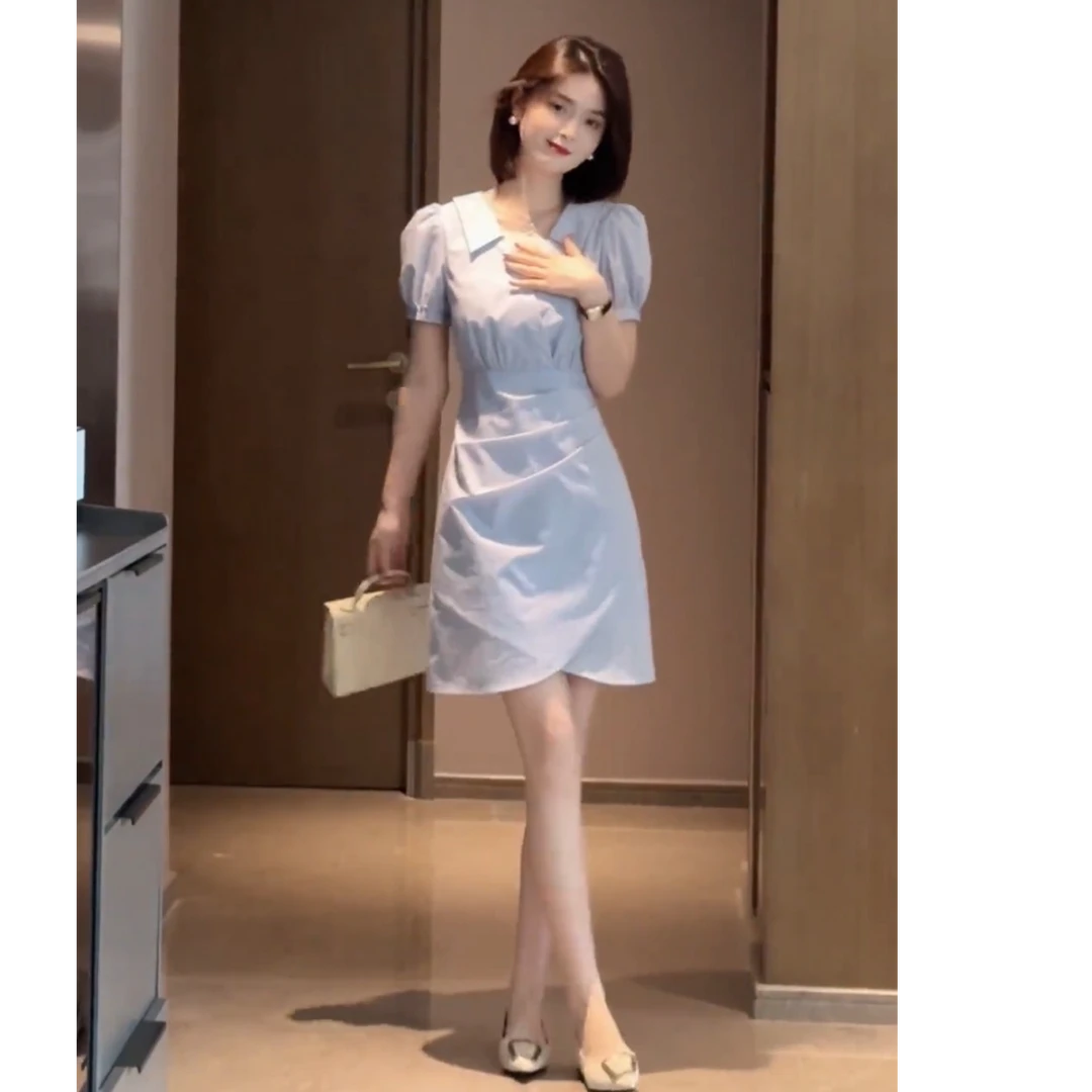 2025夏季新款褶皱收腰气质感通勤穿搭小翻领赫本风简约时尚连衣裙