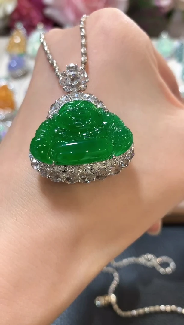 吊坠(不含链)18K金镶嵌翡翠也**.m58