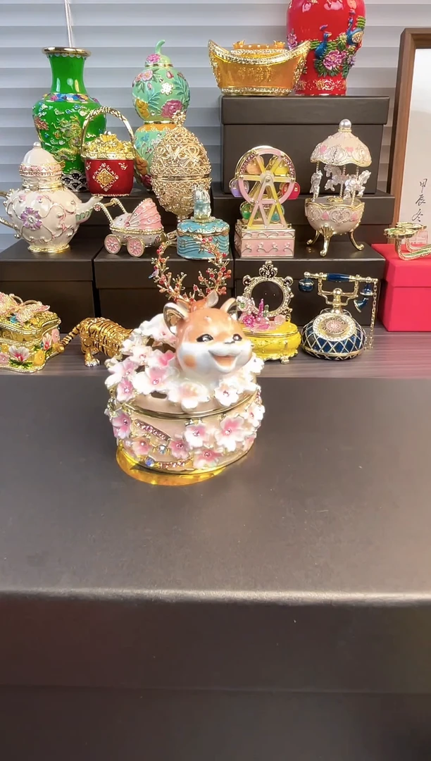 摆件七宝烧珐琅彩摆件  首饰盒    樱花小狗