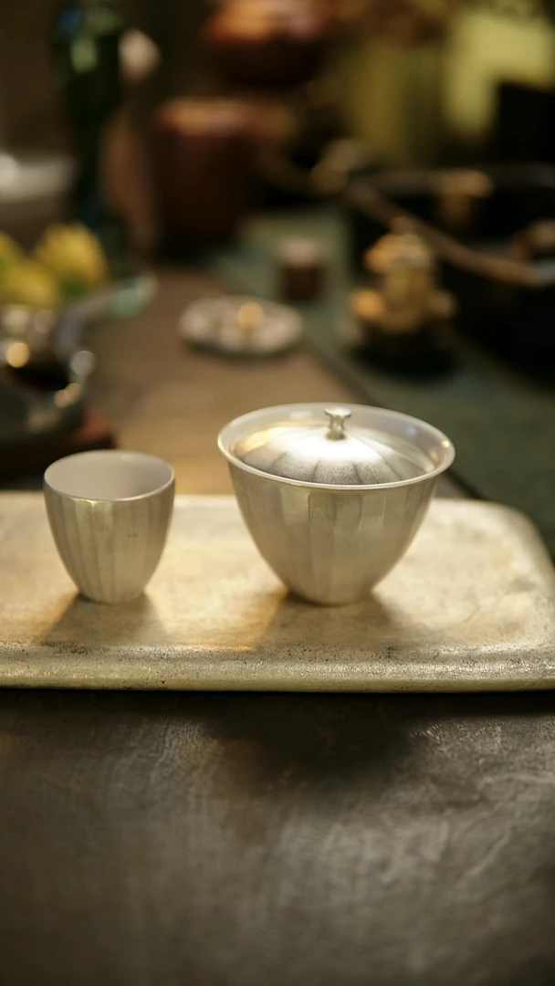 阿眠   一延老师手作刮棱银彩盖碗