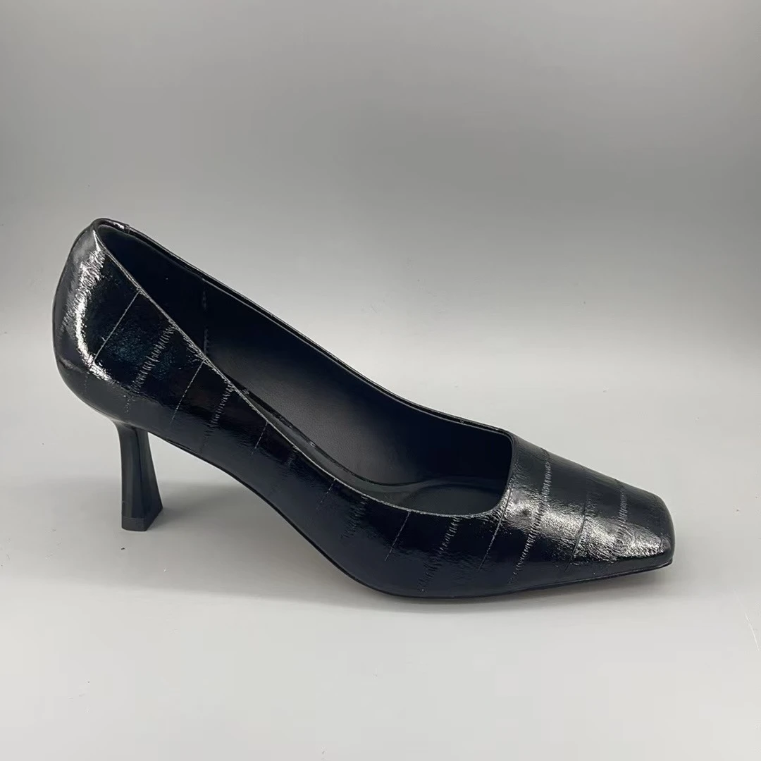 084方头法式细跟高跟鞋秋季春季漆皮职业浅口高跟鞋百搭女士