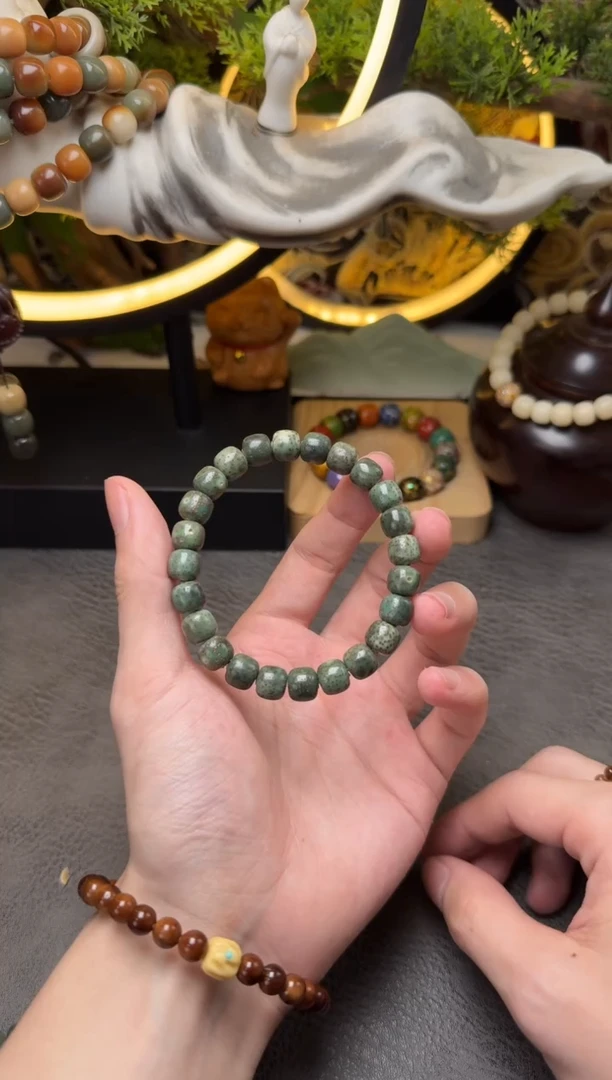 星月菩提手串星月菩提绿幽灵老型单圈