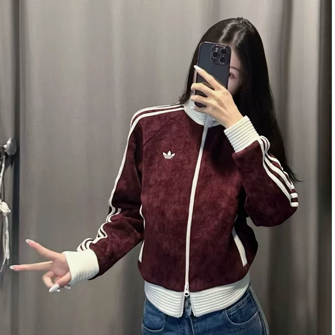 adidas  三叶草女子时尚休闲百搭短款拼色针织外套 KS0400