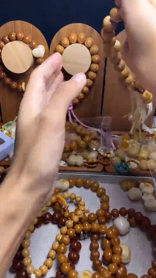 手串猴头核桃夏**炎全品聚宝盆爱心绿跑环藏式流苏手持